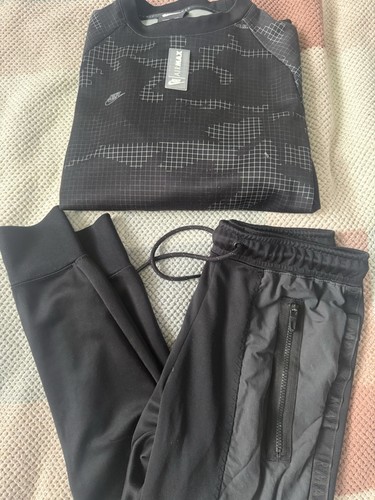 Men nike air max tracksuit - men’s,