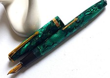 CONWAY STEWART  85L   EMERALD GREEN MARBLE   c.1957    Nr MINT / SERVICED
