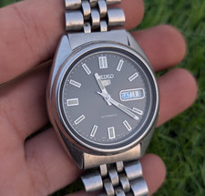 SEIKO 5 SNXS79 RARE GREY