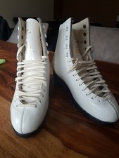 NEW Figure Skates Skates