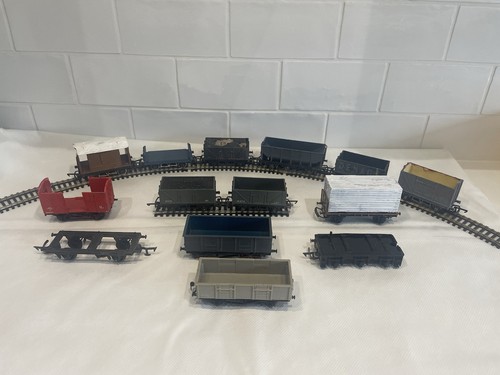 Gauge job lot wagons - gauge,