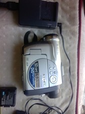 Hitachi DZ-MV730E Camcorder