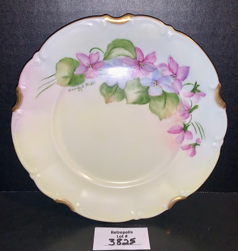 Hutschenreuther selb signed - hutschenreuther,