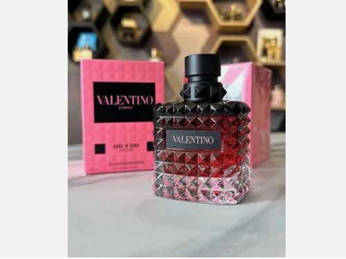 Valentino donna born roma - valentino,