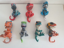 Fingerlings Dinosaur Raptor Bundle Interactive - Working X 7