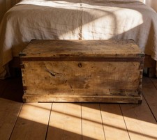 Rustic Victorian stripped pine