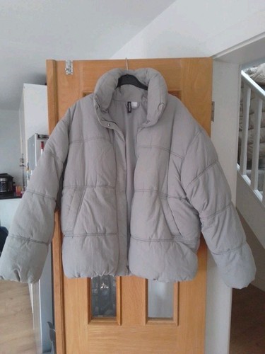 Divided grey puffer jacket - divided,