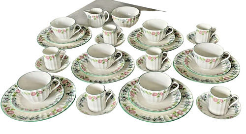 Royal worcester english - royal, ‘english