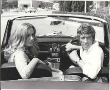 GENEVIEVE GILLES  HELLO