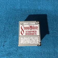 WALT DISNEY SNOW WHITE & THE