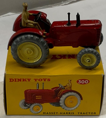 Dinky toys 300 massey - dinky,