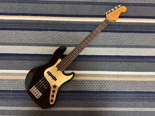 Fender deluxe jazz bass - fender,
