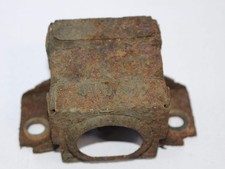 Nissan GTR R35 exhaust hanger