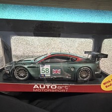 AUTOart 1:18 Aston Martin