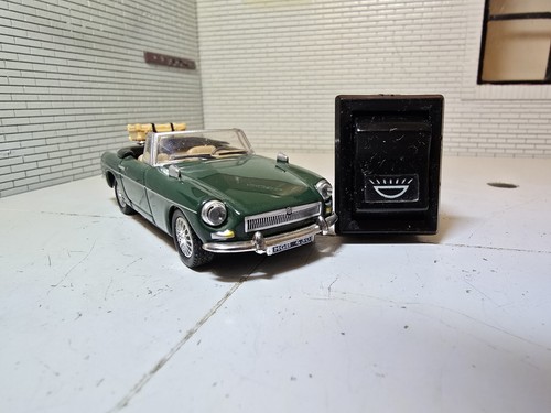 Mgb 1977 80 illuminated - gt, 1977-80