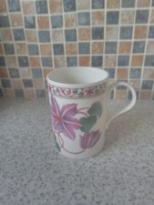 CROWN TRENT FINE BONE CHINA