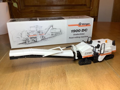 Nzg 379 50th scale wirtgen - 379,
