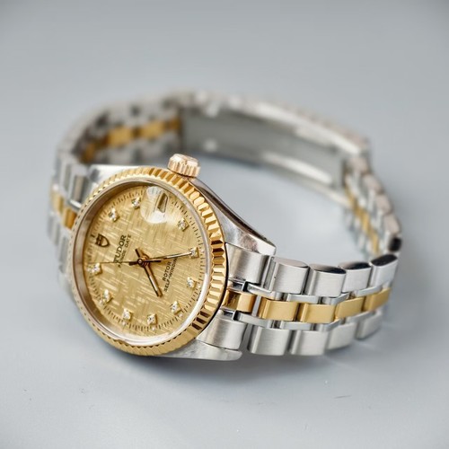 Tudor gilding linen - tudor,