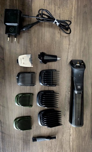 Philips multigroom series 7000 - philips,