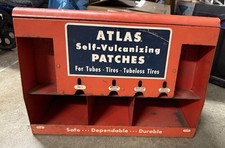 VTG 1950S ATLAS SELF-VULCANIZING PATCHES GAS STATION DISPLAY CABINET TIRE REPAIR
