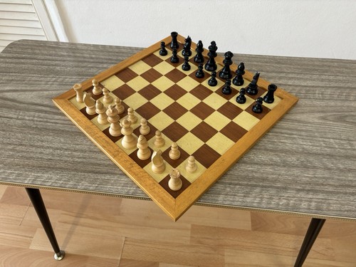 Vintage complete chess set - vintage,