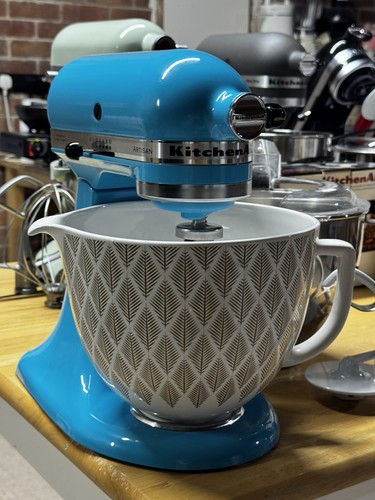 Kitchenaid artisan stand - kitchenaid,