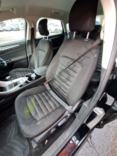 Ford mondeo mk5 - (cd391), left