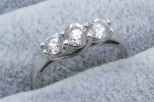 18ct White Gold 1ct Diamond Trilogy G/H Colour Ring Size L1/2