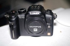 Panasonic Lumix G10 - 12.1MP Mirrorless Digital Camera - Body Only. Works, Read