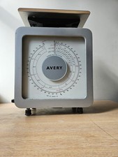 Vintage Avery Berkel Post