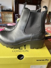 Fly London TRIG514FLY Black