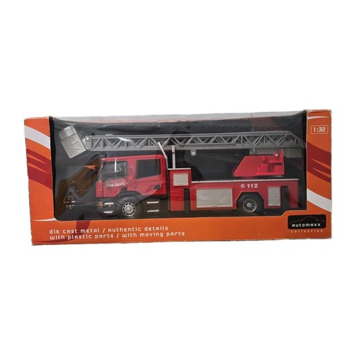 Awesome large automaxx 32 - awesome, 1/32