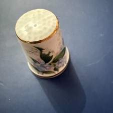 Royal Grafton Blossom by Blossom The Spring Begins Thimble B/88