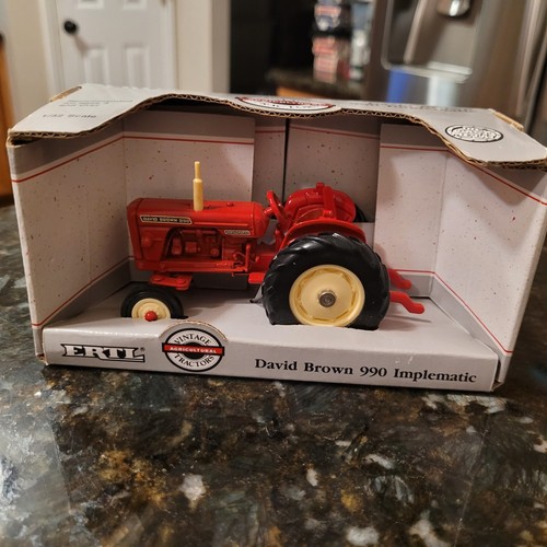 Ertl david brown 990 - brown,