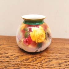 Royal Worcester Squat Vase Hadley Roses 158 c1910