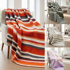 Dyed Yarn Blanket Sofa Bed