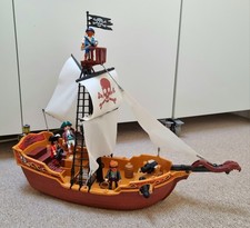 Playmobil 5618 Red Serpent Pirate Ship complete Playset unboxed + 6684 Captain. 