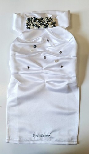 Showquest white stock with - white,