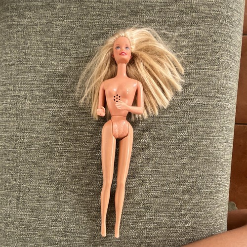 Barbie giggles and swing 1998 - and,