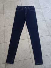 Ladies Levi's mid rise stretch