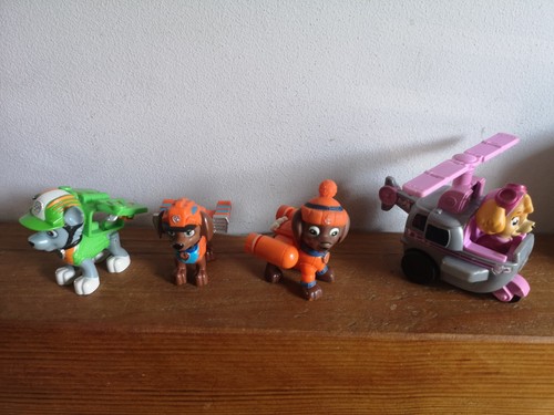 Small collection paw patrol - of,