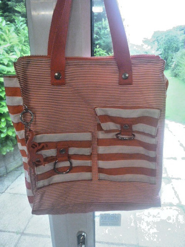 Kipling red cream - /, stripe