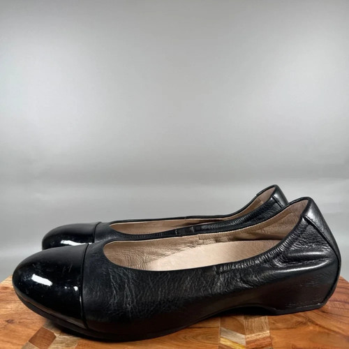 Dansko black leather cap toe - black,