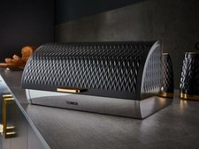 NEW Bread Bin & Canister Set