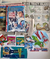 THUNDERBIRDS 1993 Tracy Island WALL CHART Daily Mirror BLUE PETER cuttings