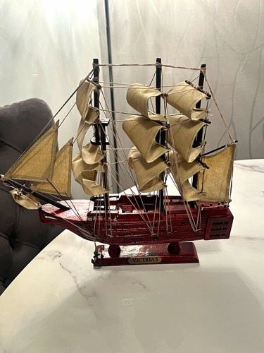 Victoria wooden model - victoria,