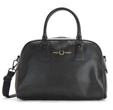 BNWT GENUINE FRED PERRY SCOTCH GRAIN PU GRIP BAG, L4224/ 102, BLACK, ONE SIZE