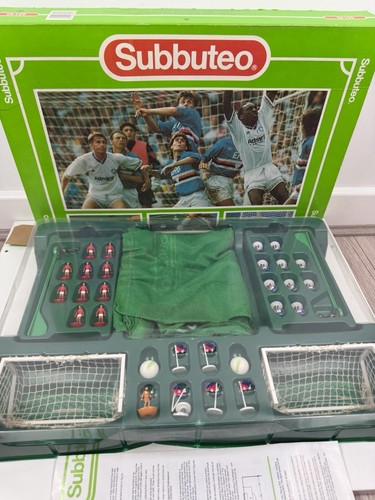 Vintage subbuteo table - subbuteo,
