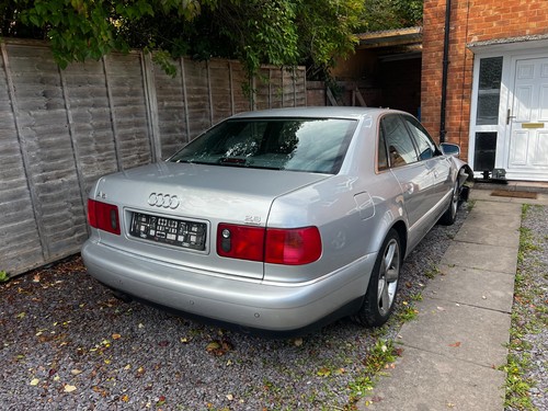 Audi 8 v6 petrol - d2,