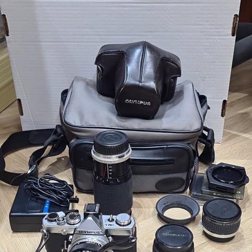 Olympus 35mm slr camera - 35mm,
